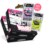 🍱 Collector Pack - 2 boîtes de 20 boosters + 2 Cartes Promotionnelles + 1 Pin's Anniversaire (offre limitée)